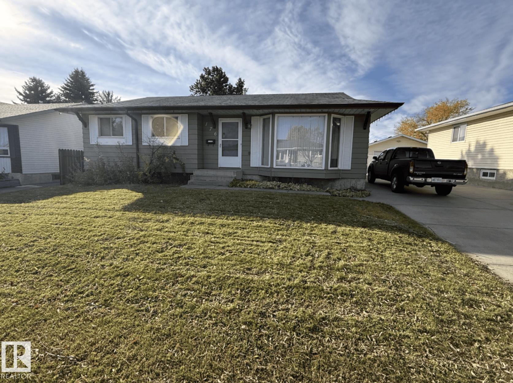 176 HUMBERSTONE Road, E4513389, Alberta,
