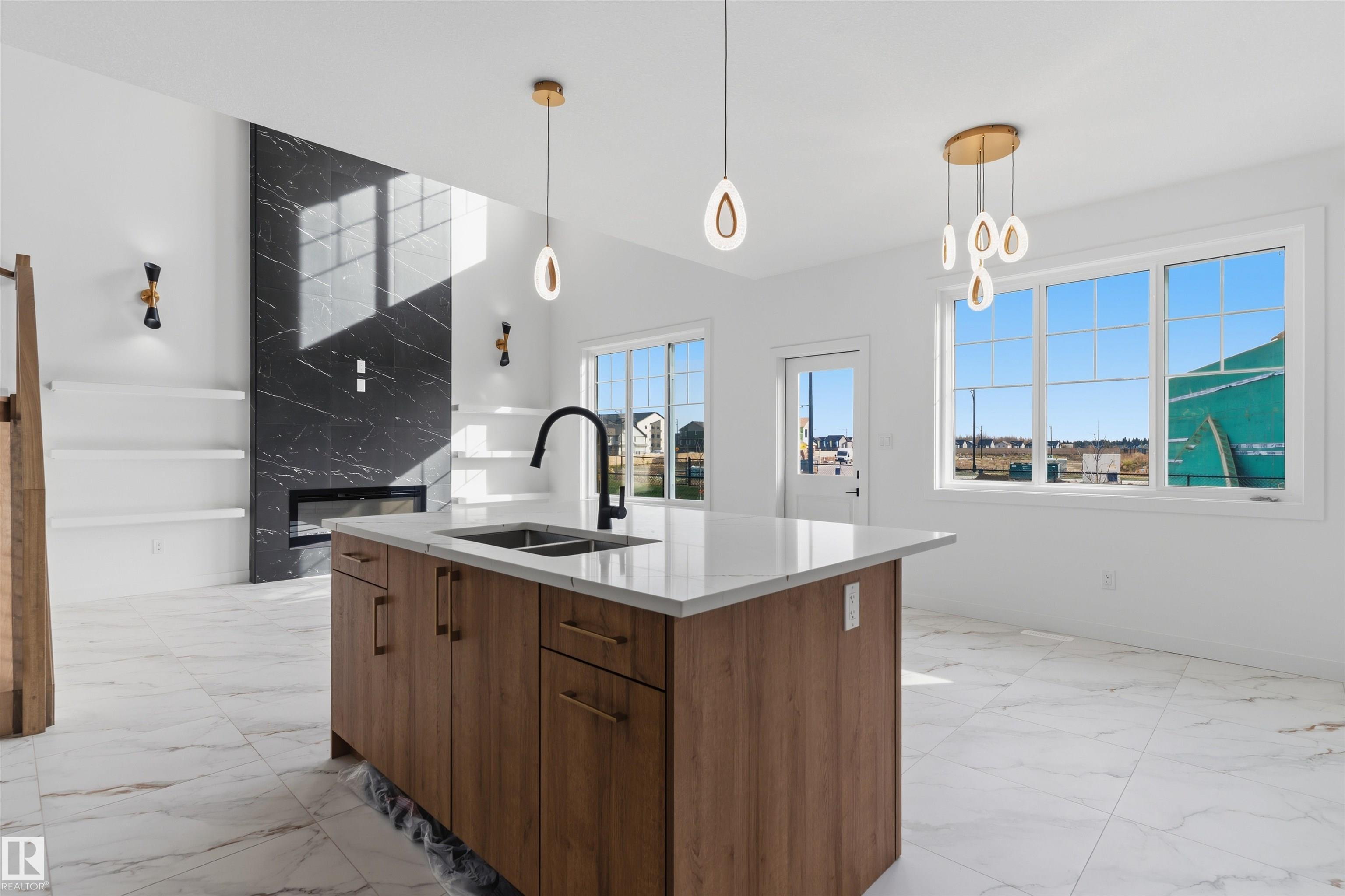 Fifth View of 4282 Charles Close, Chappelle Area, Edmonton, Alberta, T6W 3H2