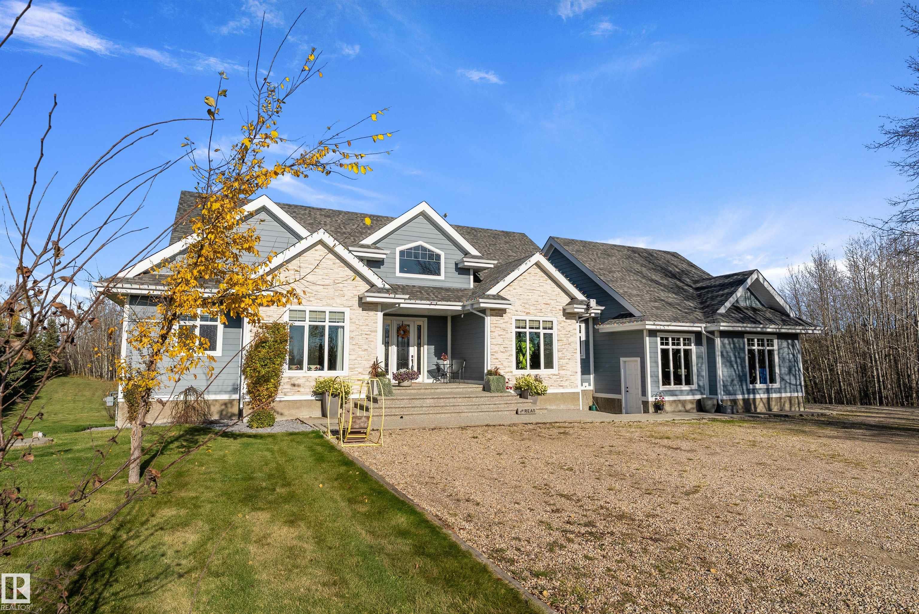Second View of 203 54516 RGE ROAD 275, None, Rural Sturgeon County, Alberta, T8R 1Z1