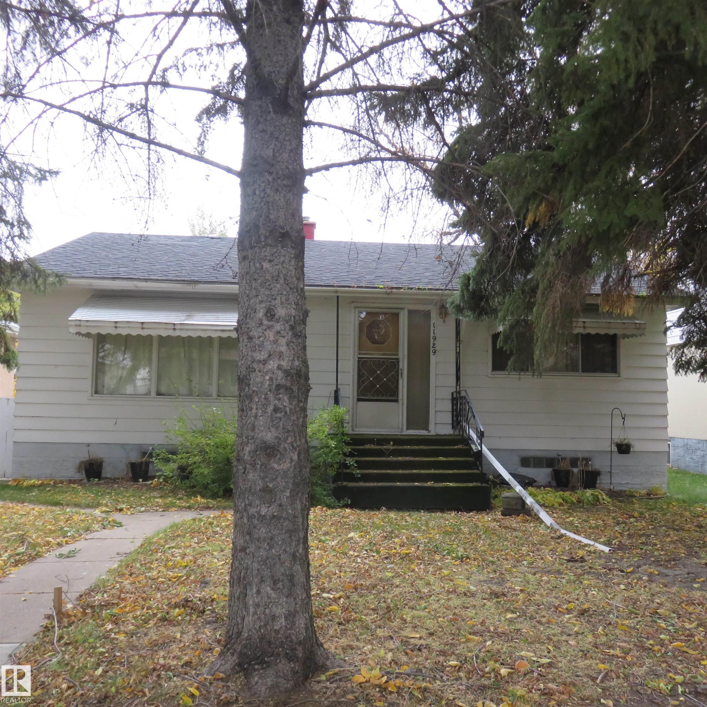 11929 52 Street, E4513560, Alberta,