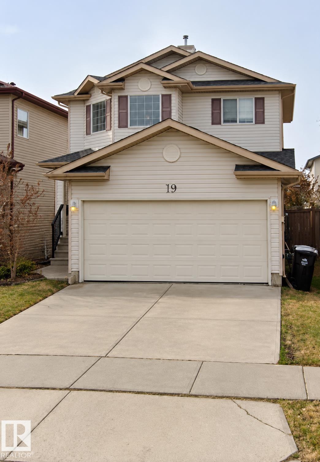 19 DOUGLAS Crescent, E4513667, Alberta,