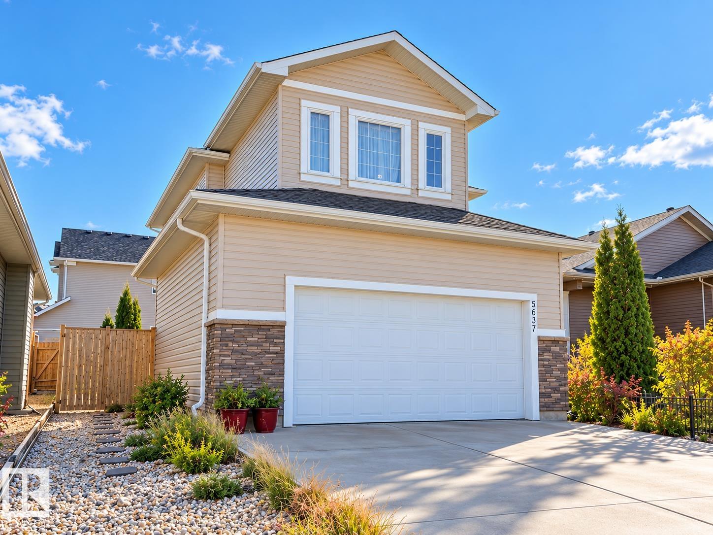 5637 51 Avenue, E4513688, Alberta,