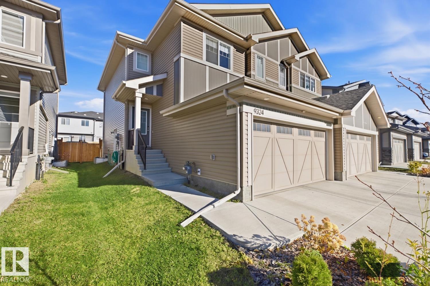 9324 COOPER Bend, E4513724, Alberta,