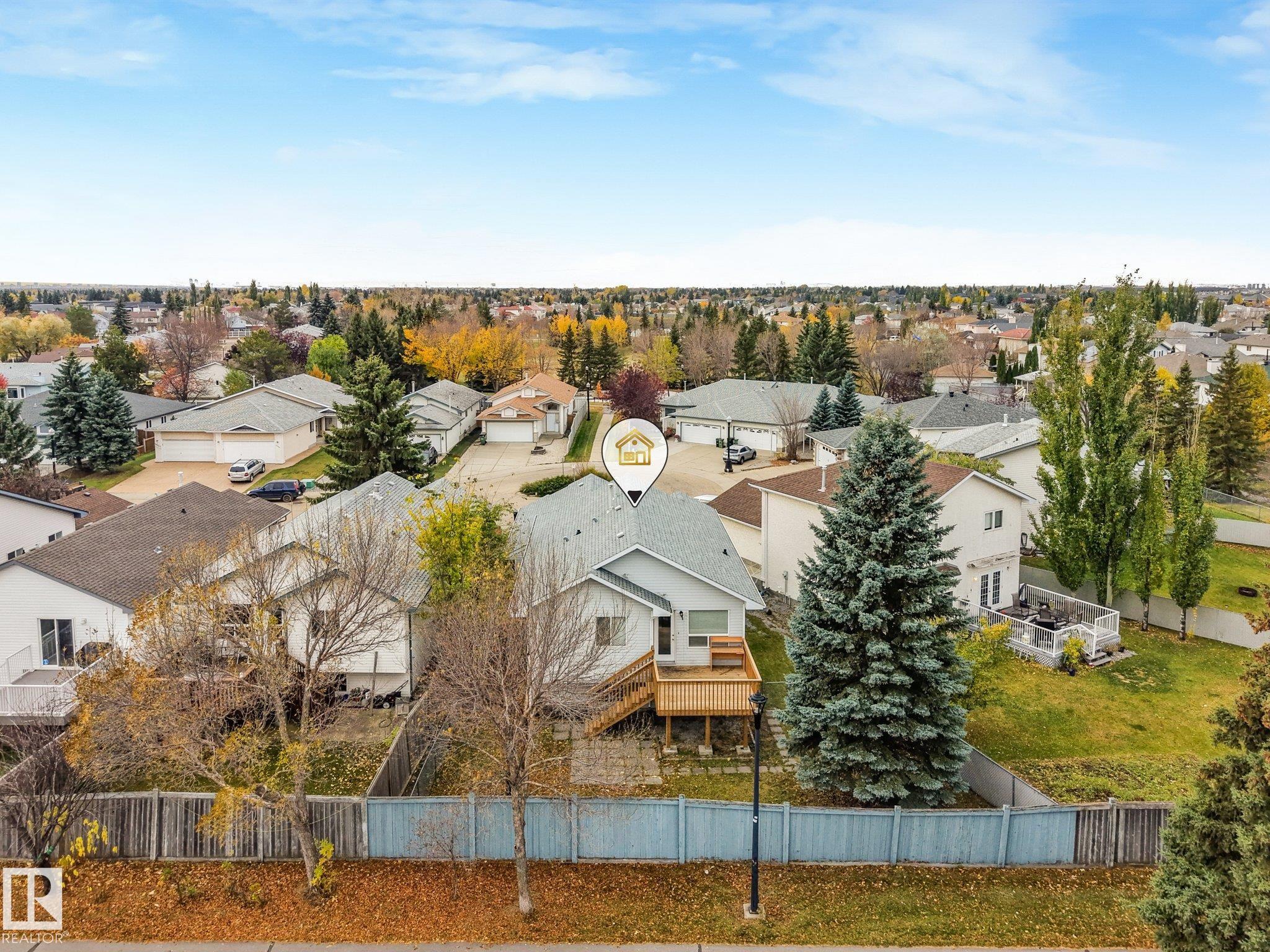 Third View of 9964 178 Avenue NW, Elsinore, Edmonton, Alberta, T5X 5X2