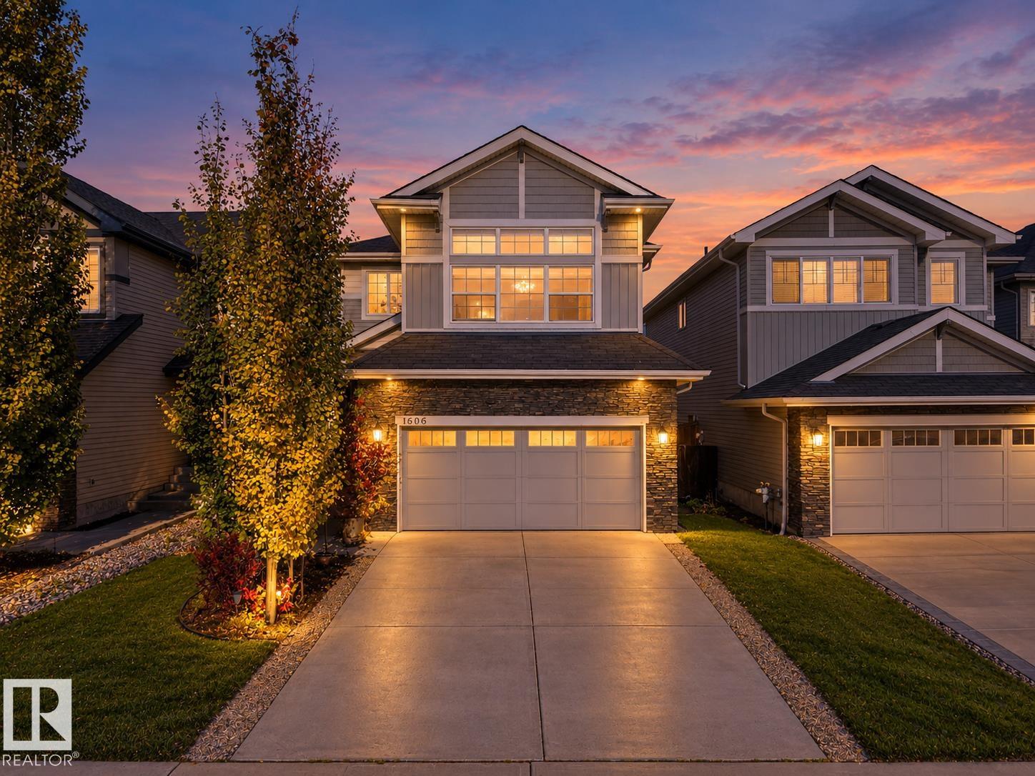1606 CHAPMAN Way SW, E4513837, Alberta,