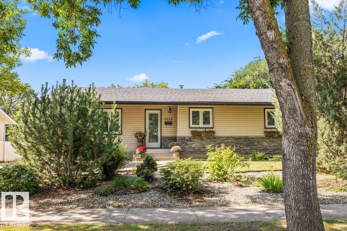 9212 93 Street, E4513861, Alberta,