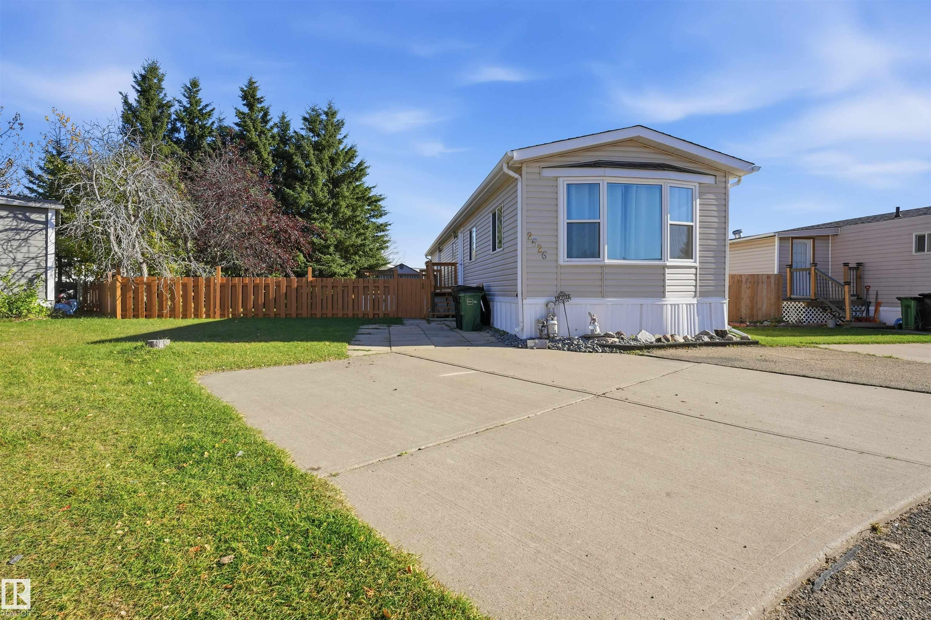 2626 10770 Winterburn Road, E4513895, Alberta,