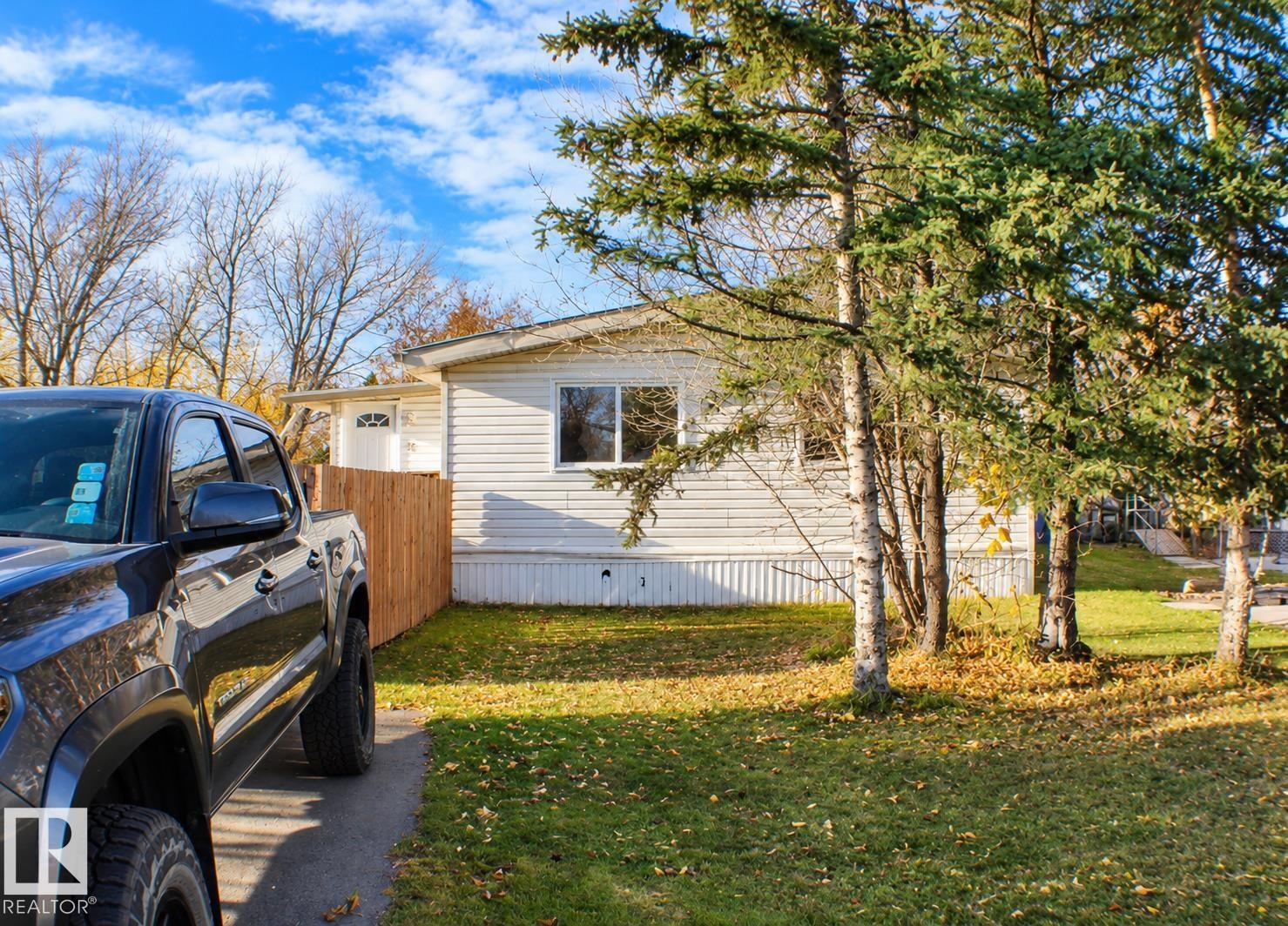 11 Willow Park Estate, E4514073, Alberta,