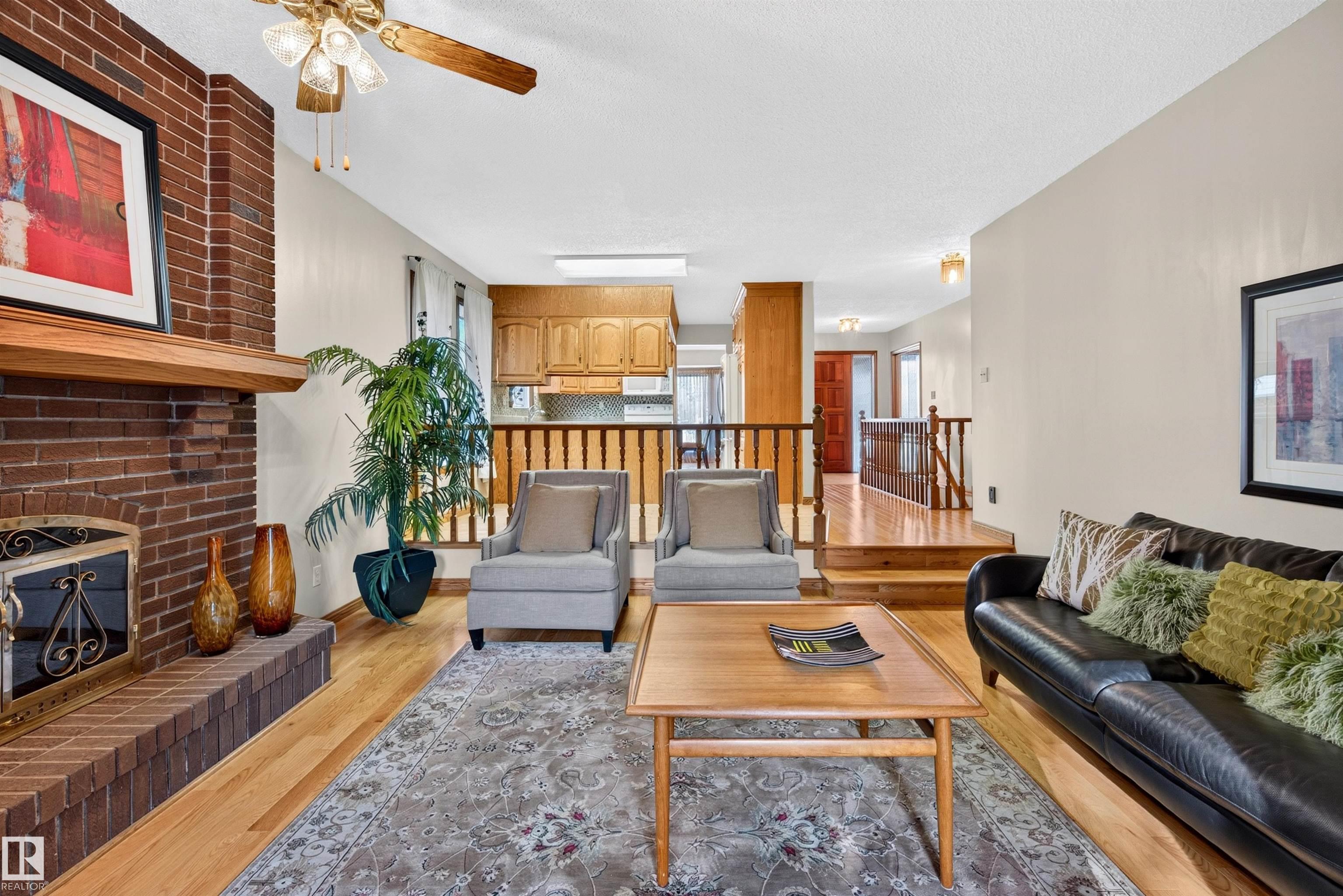 7 LANGHOLM Drive, E4514138, Alberta,