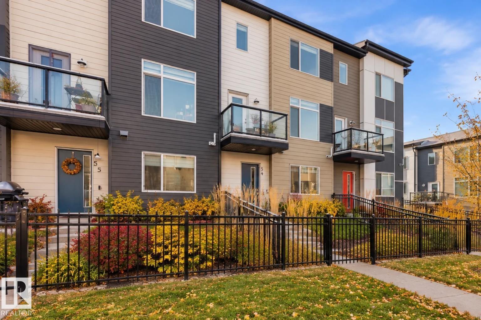 54 804 WELSH Drive, E4514155, Alberta,