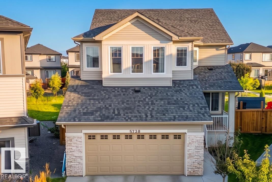 5738 CAUTLEY Crescent, E4514213, Alberta,