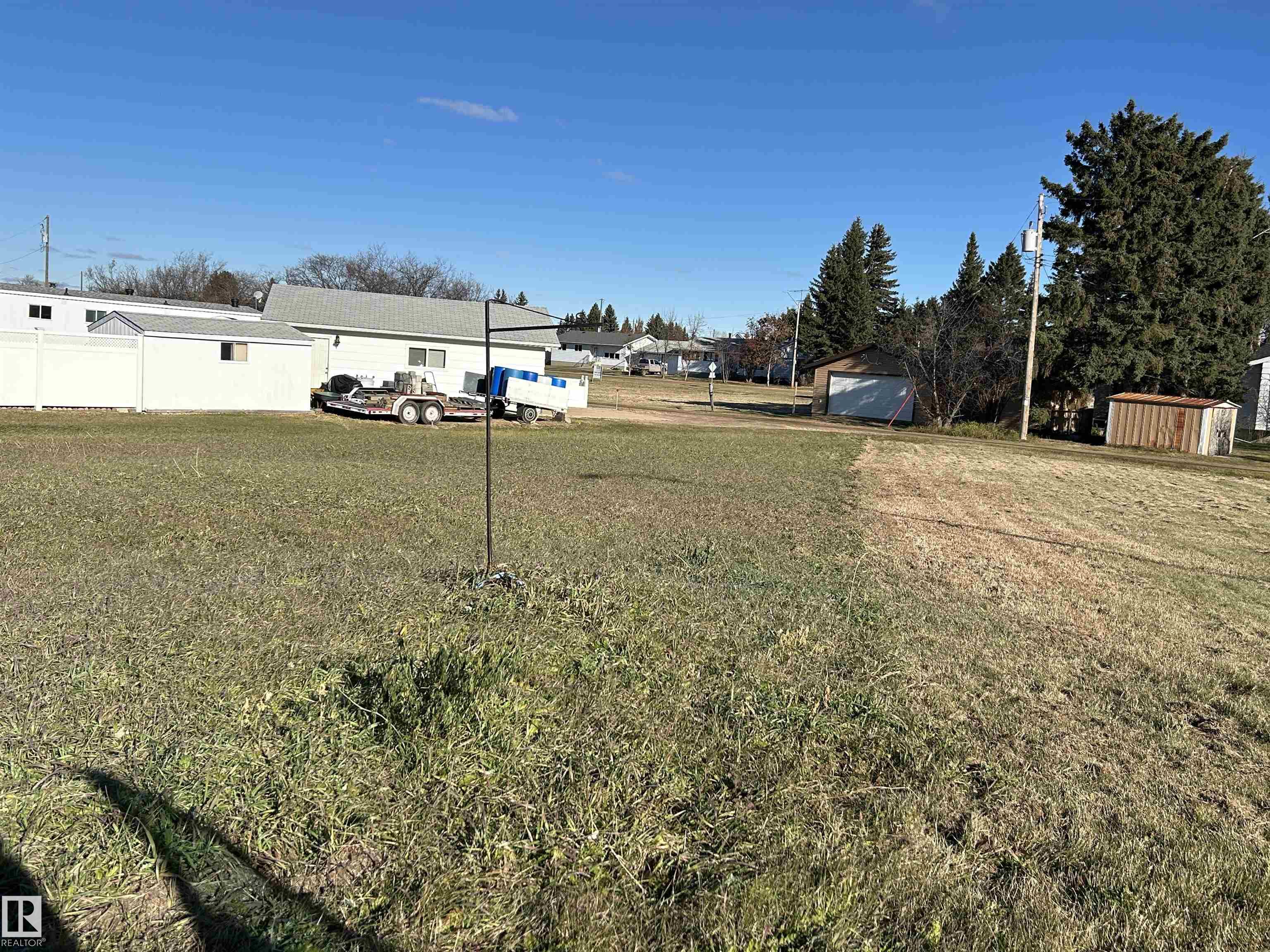 414 Namepi Crescent, E4514261, Alberta,