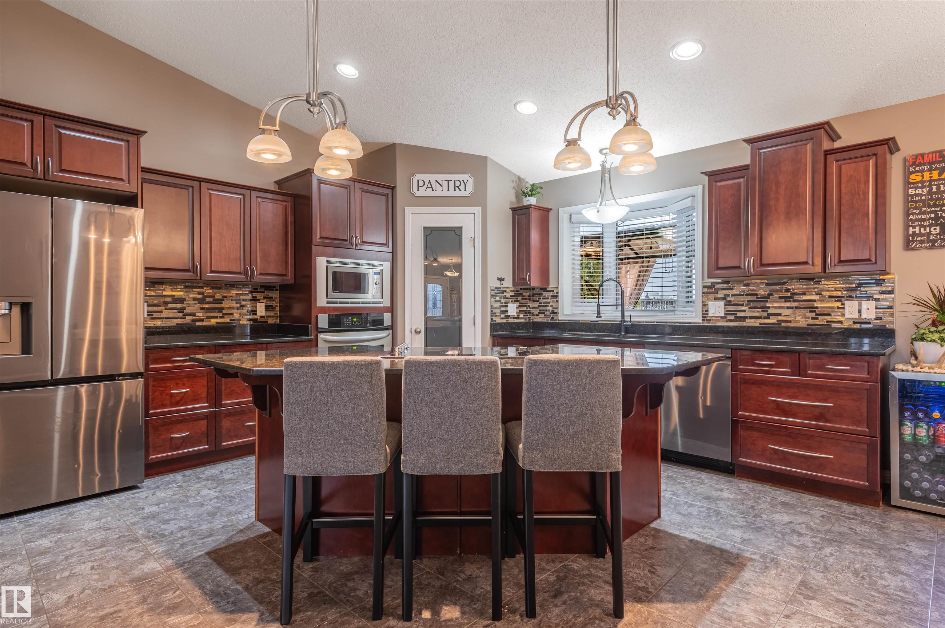 5307 46 Street, E4514500, Alberta,