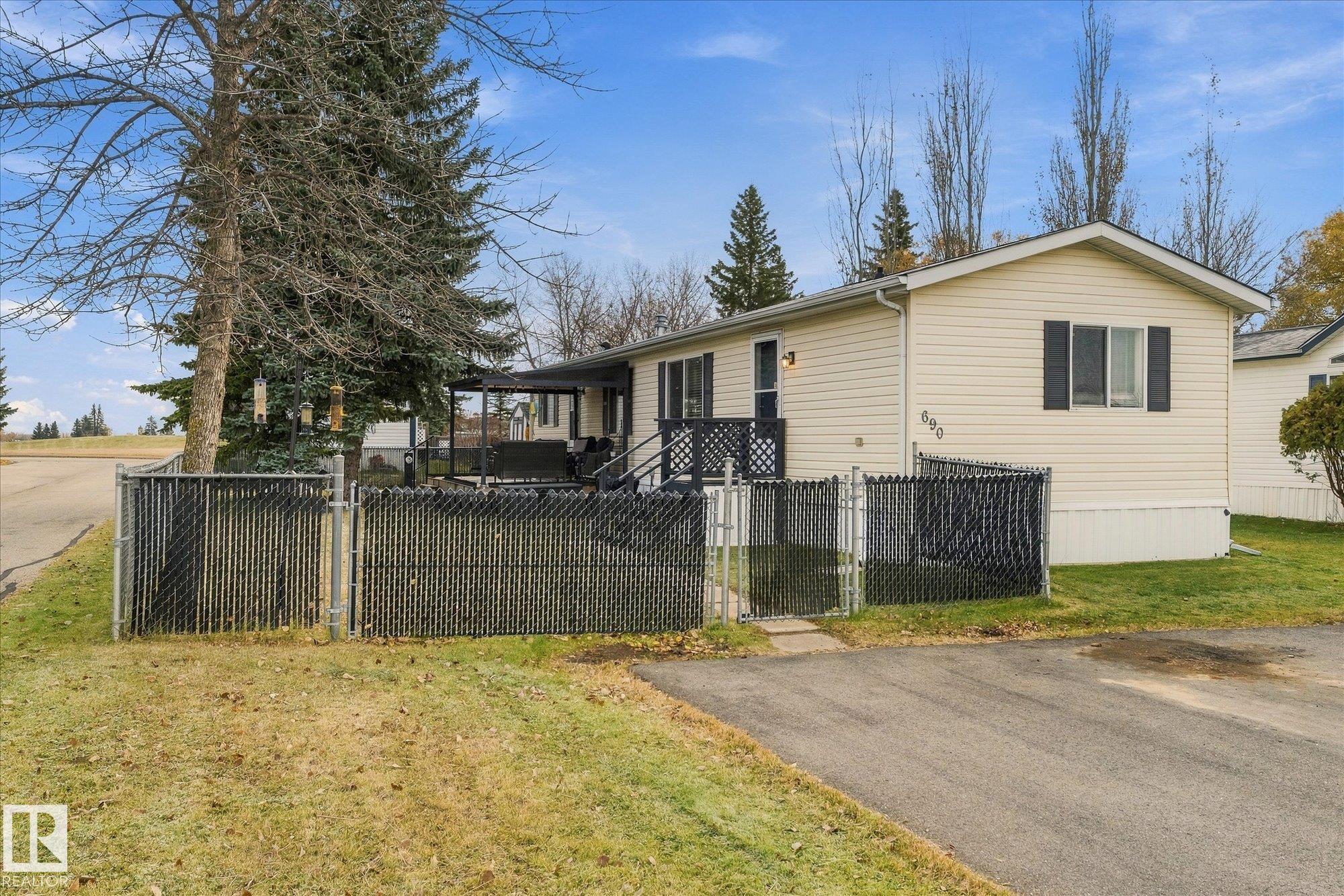 690 53222 rge rd 272, E4514799, Alberta,