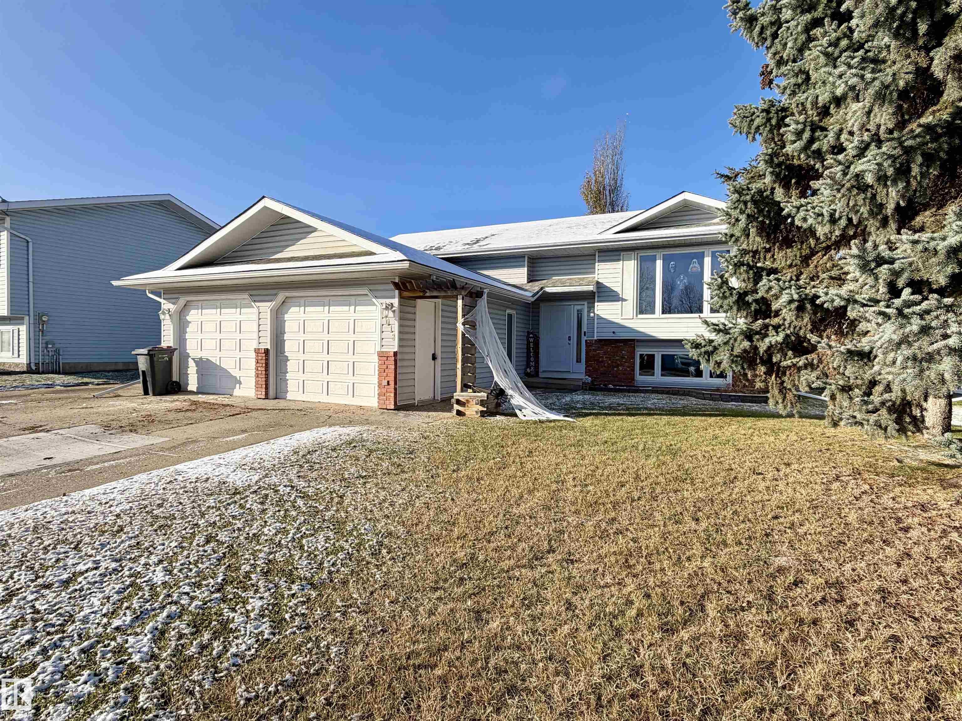 4013 Mackenzie Avenue, E4514900, Alberta,