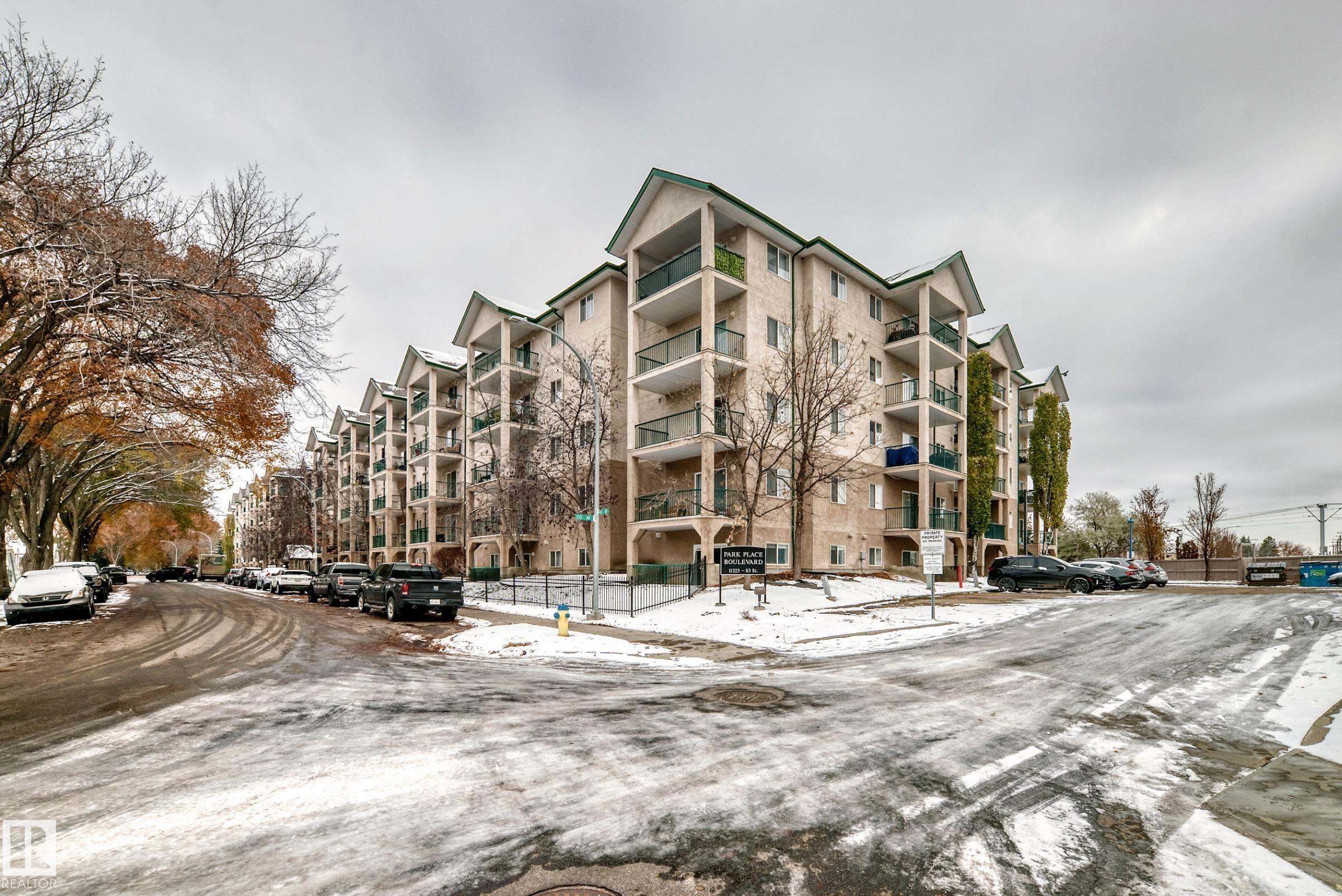 Second View of Parkdale (Edmonton), Edmonton, Alberta, T5B 4W5