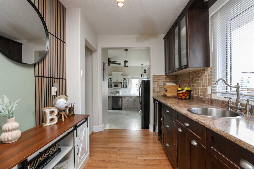 Third View of 4808 51 Avenue , NONE, Taber, Alberta, T1G 1H1