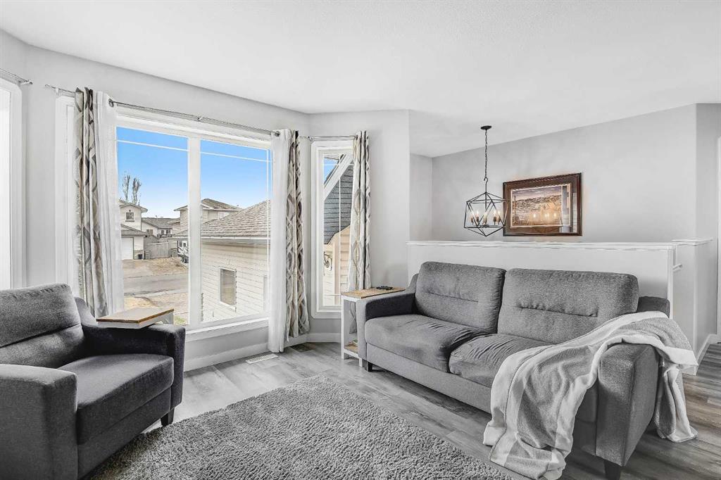 Fourth View of 77 Pinnacle Crescent  , Pinnacle Ridge, Grande Prairie, Alberta, T8W2T1
