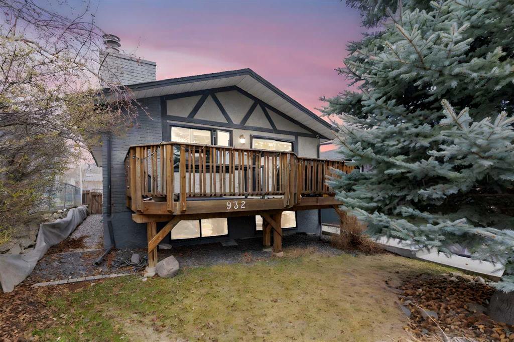 932 30 Avenue NW, A2214353, Alberta,