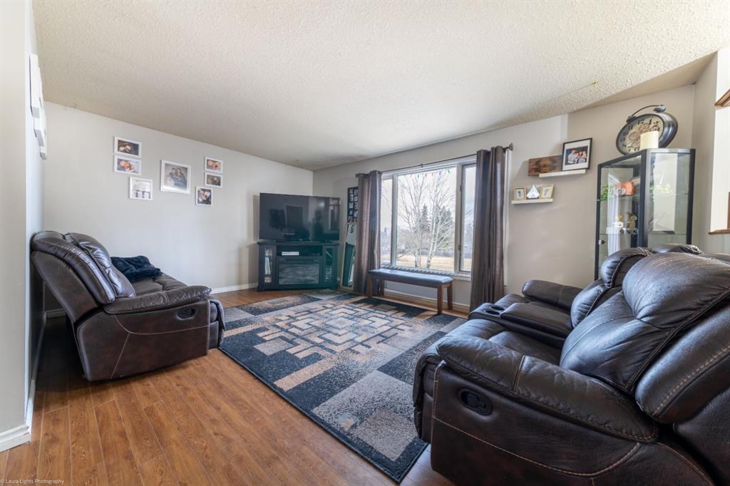 Fourth View of 127 3rd Street E, NONE, St. Walburg, Saskatchewan, S0M 2T0
