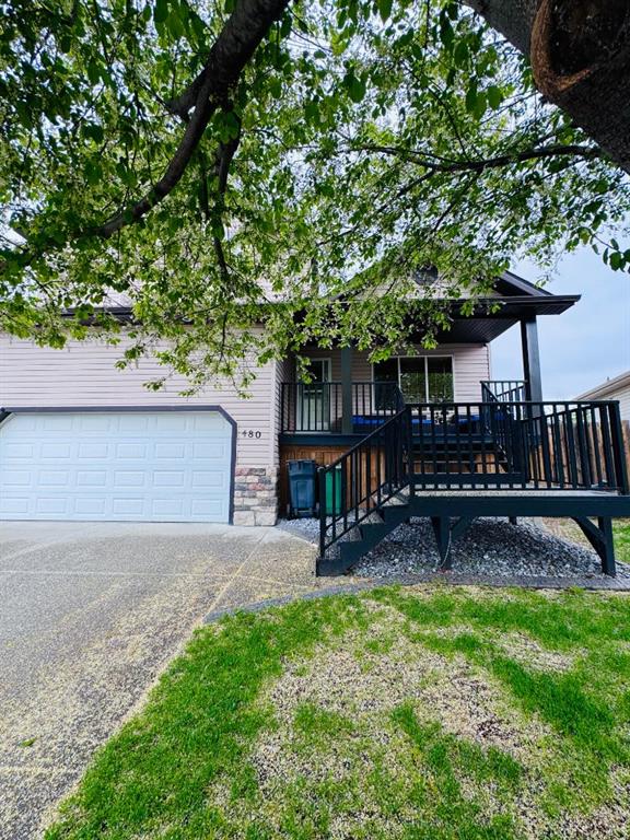 480 Highland Close , A2218593, Alberta,