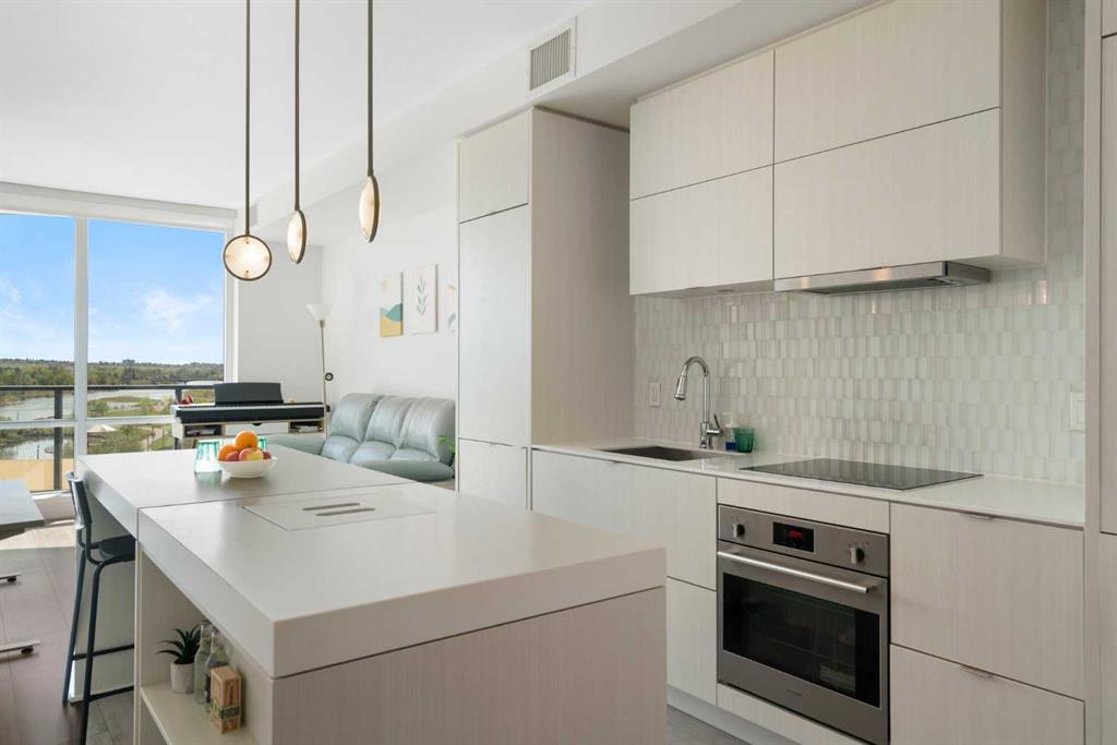 Third View of 606, 615 6 Avenue SE, Downtown East Village, Calgary, Alberta, T2G 1S2