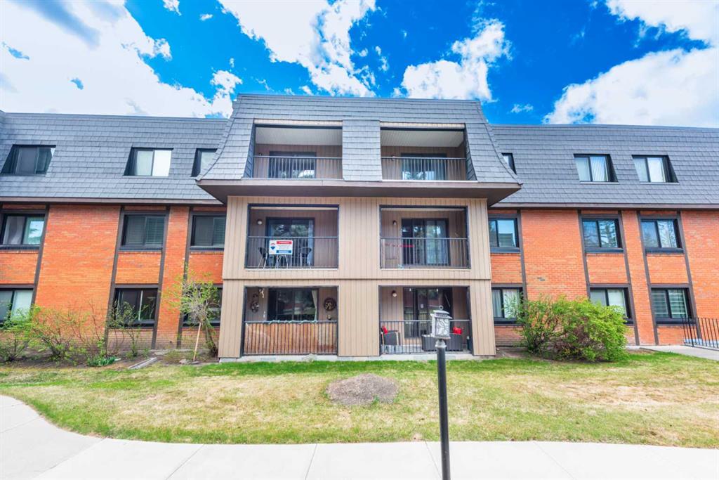 2207, 4001B 49 Street NW, A2219887, Alberta,