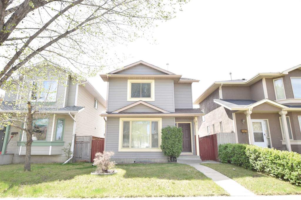 891 Erin Woods Drive SE, A2220103, Alberta,