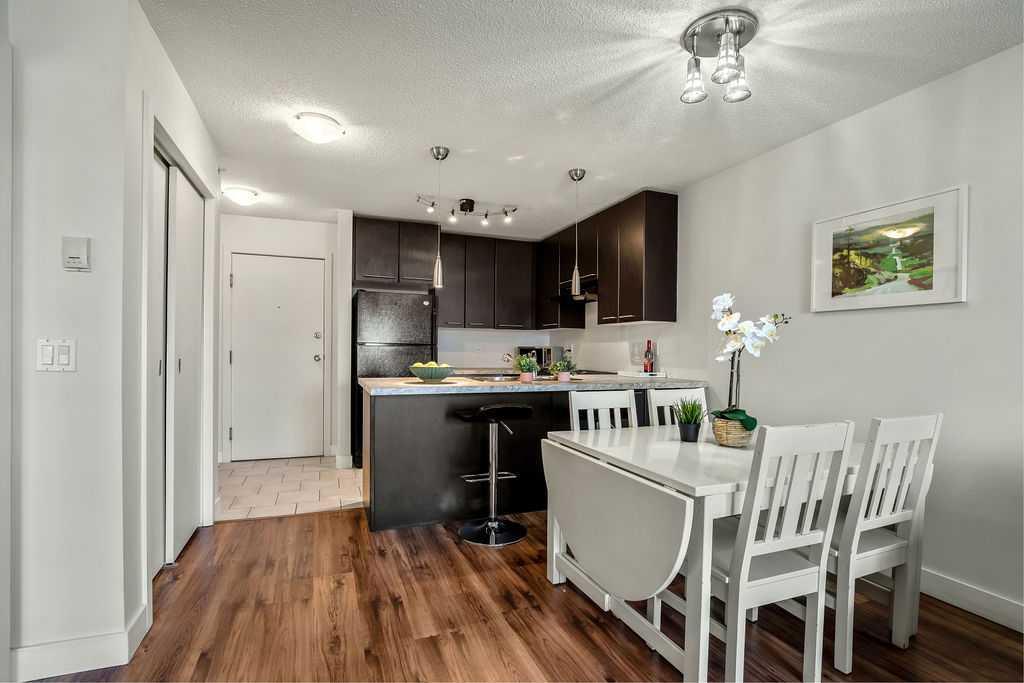 410, 35 Richard Court SW, A2220533, Alberta,