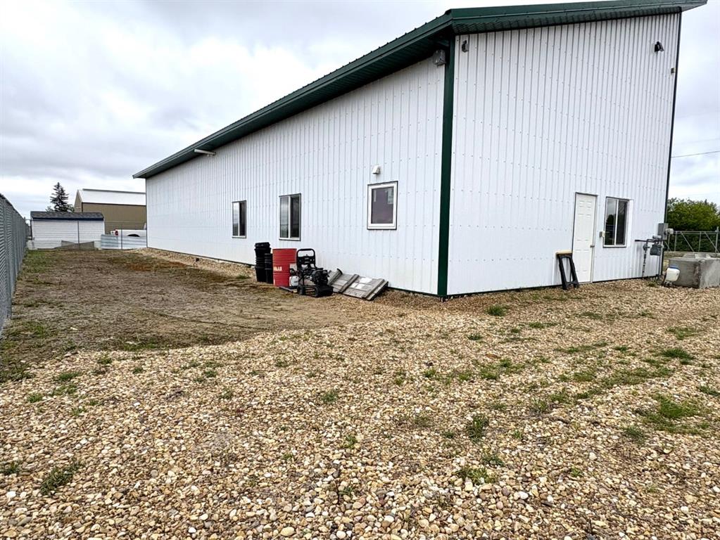 Fifth View of 5 Industrial Avenue , Rosalind, Rosalind, Alberta, T0B 3Y0
