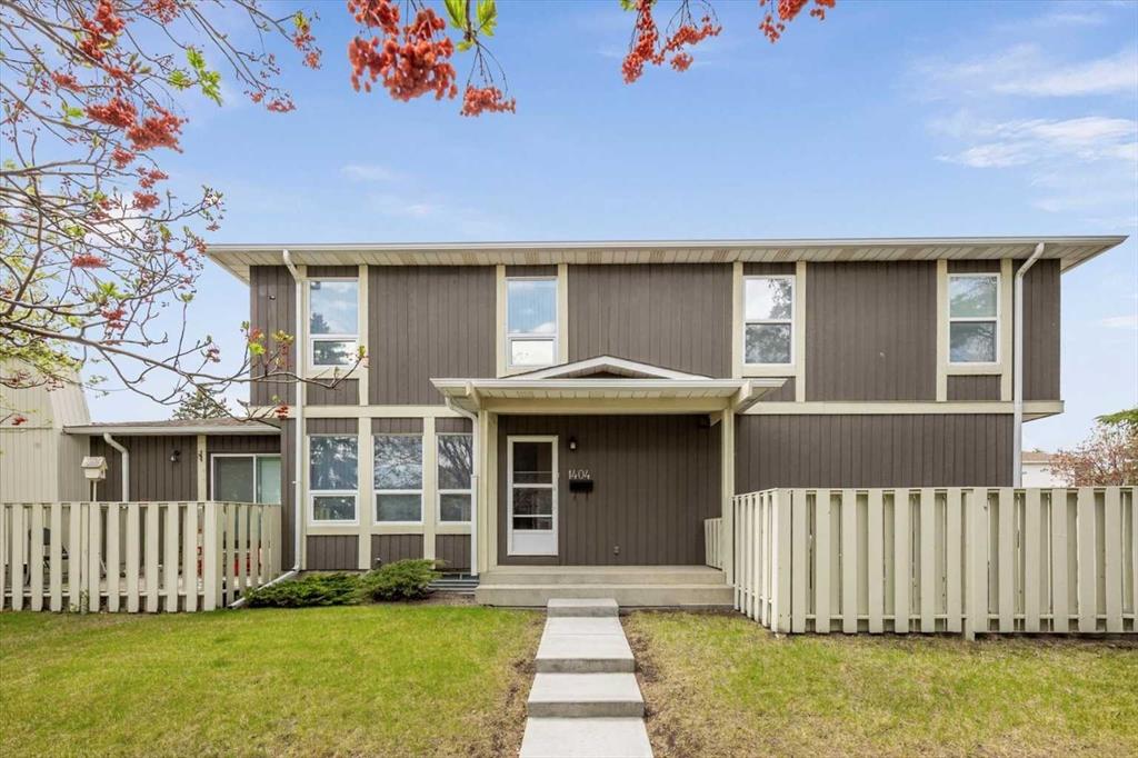 Second View of 1404, 544 Blackthorn Road NE, Thorncliffe, Calgary, Alberta, T2K5M9