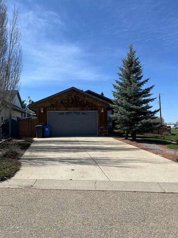 301 9 Street , A2222051, Alberta,