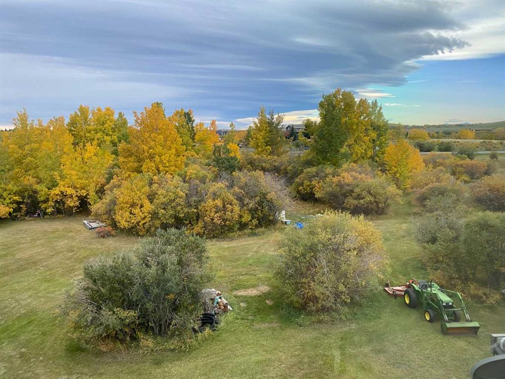 65 Rolling Range Drive , A2222352, Alberta,