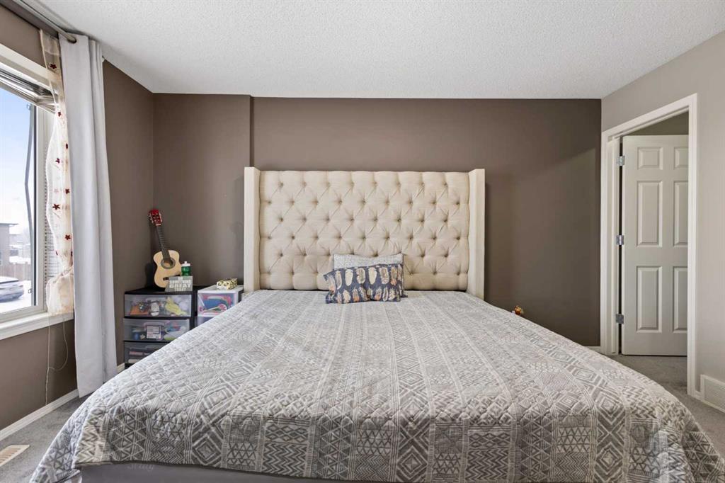 16 Saddlebrook Place NE, A2222665, Alberta,