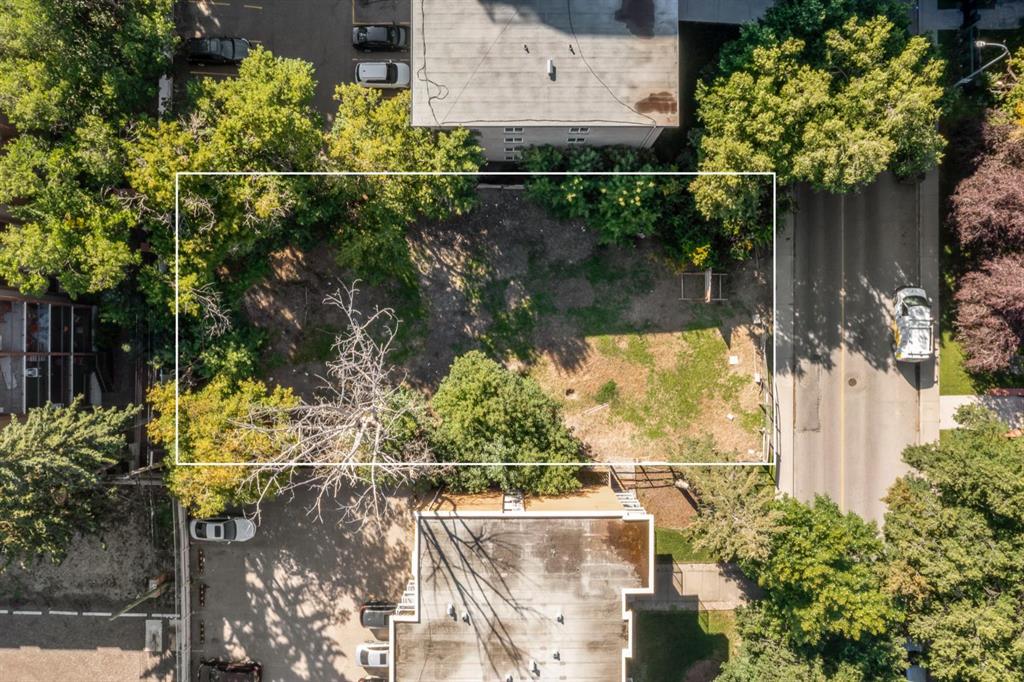 Fifth View of 211 25 Avenue SW, Mission, Calgary, Alberta, T2S0L2