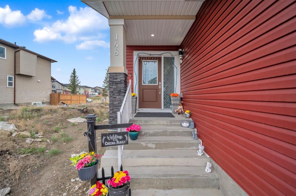 Fifth View of 148 Saddlecrest Circle NE, Saddle Ridge, Calgary, Alberta, T3J0Z2