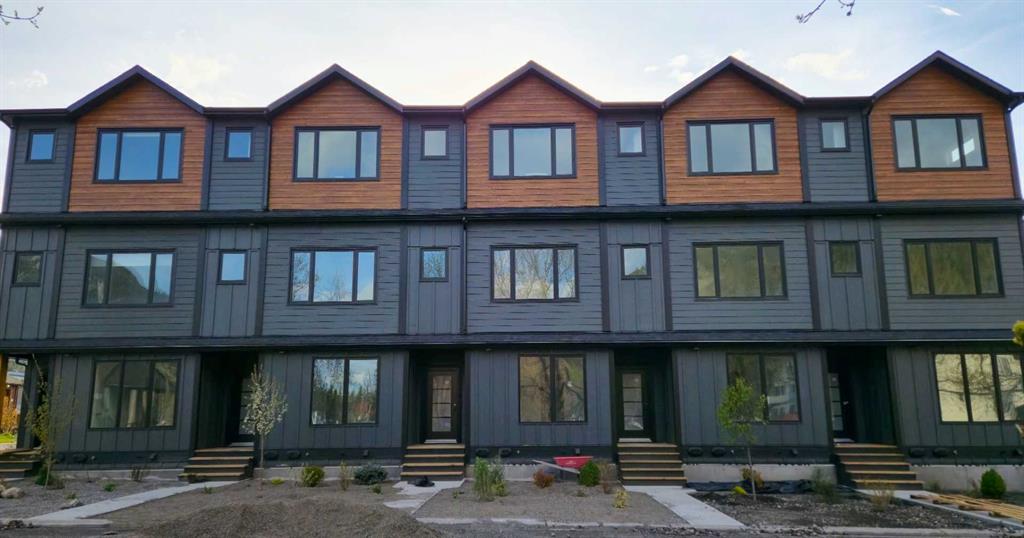 3, 2102 131 Street , A2224168, Alberta,