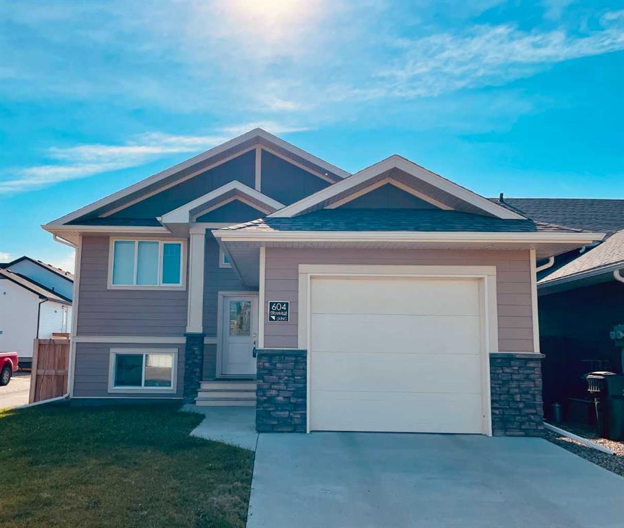 604 Aquitania Boulevard W, A2225583, Alberta,