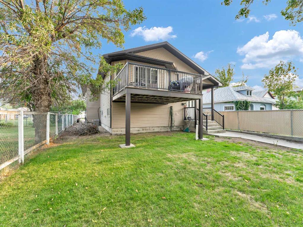 1 & 2, 943 Ross Street SE, A2225787, Alberta,
