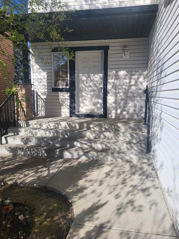 Fourth View of 81 Tusslewood Drive NW, Tuscany, Calgary, Alberta, T3L 2R7