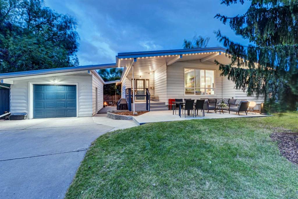 52 Cherovan Drive SW, A2228668, Alberta,