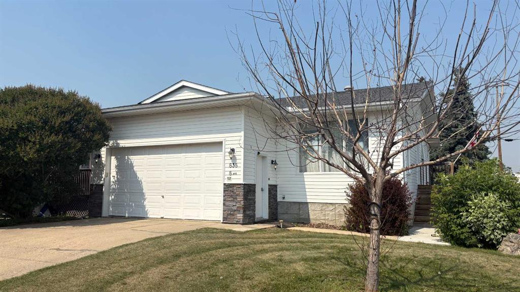 838 8 Avenue , A2229365, Alberta,