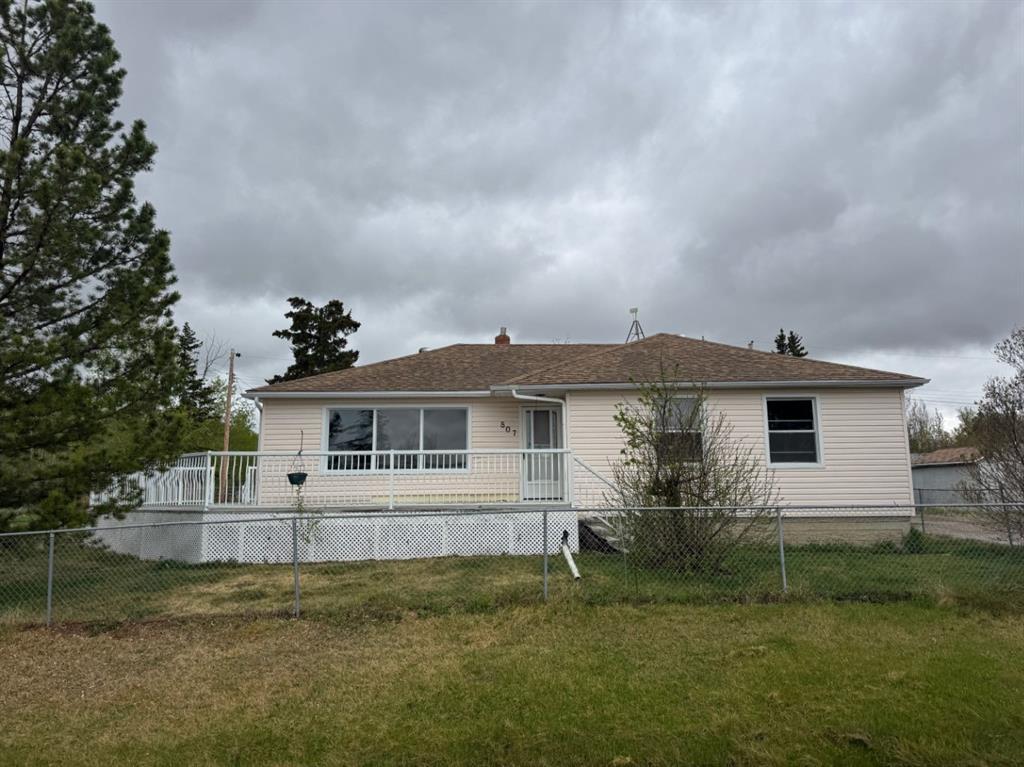 807 5 Street , A2230750, Alberta,