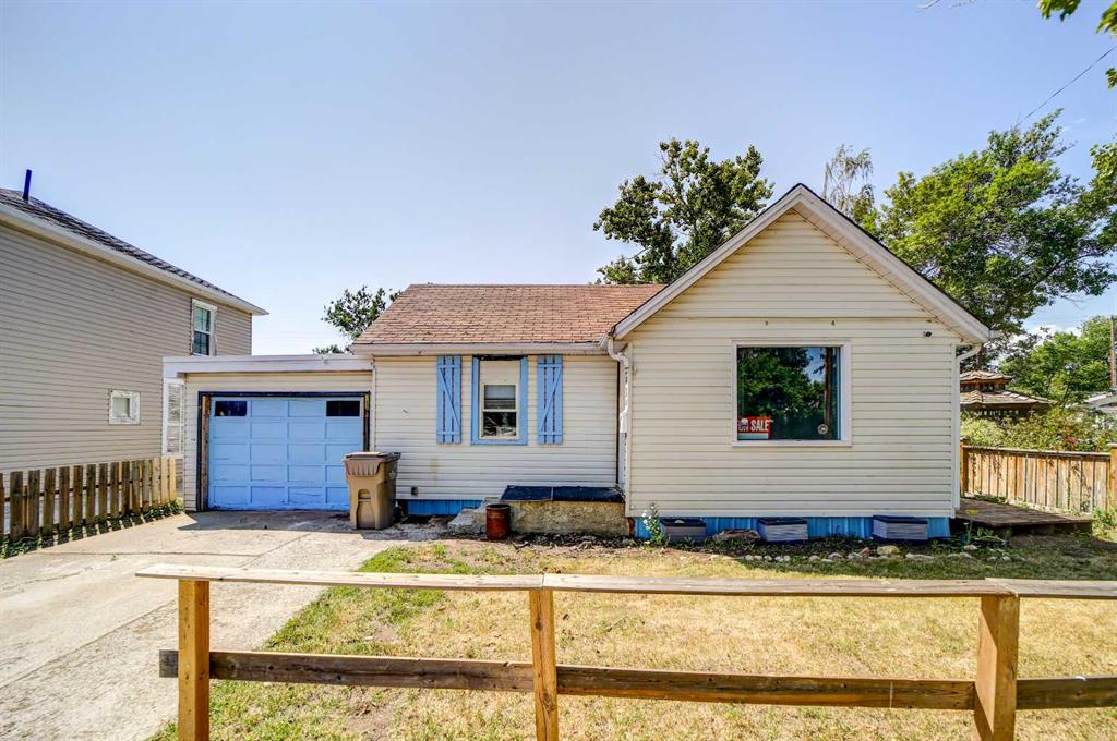 220 Dufferin Street , A2232207, Alberta,