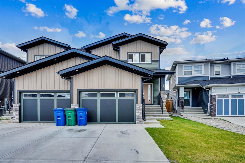 Fourth View of 32 Midtown Close SW, Midtown, Airdrie, Alberta, T4B5G9