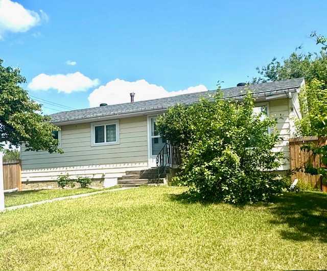 Third View of 10425 96A Street , Hillside, Grande Prairie, Alberta, T8V 2A7