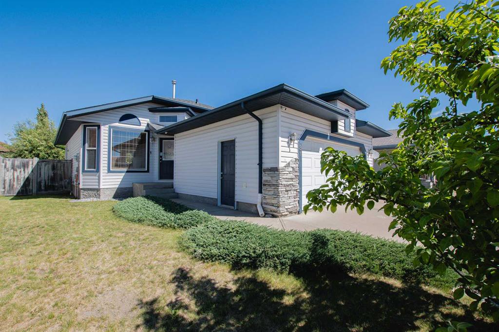 81 Pinnacle Crescent  , A2232749, Alberta,