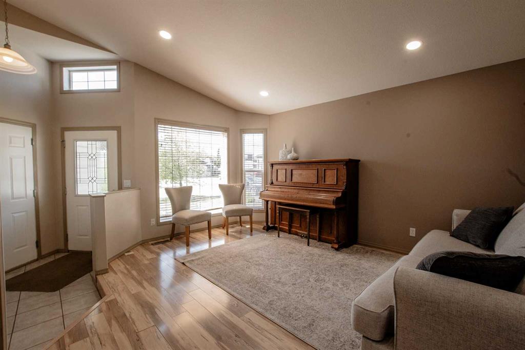 Third View of 81 Pinnacle Crescent  , Pinnacle Ridge, Grande Prairie, Alberta, T8W 2T1