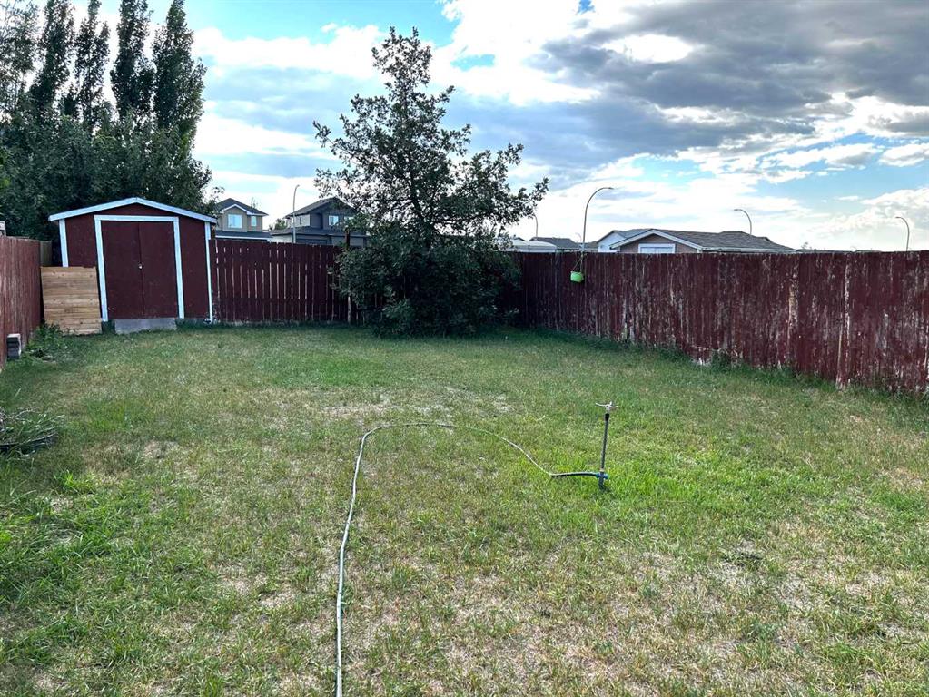 Fourth View of 259 16 Street E, East End, Brooks, Alberta, T1R 1K4