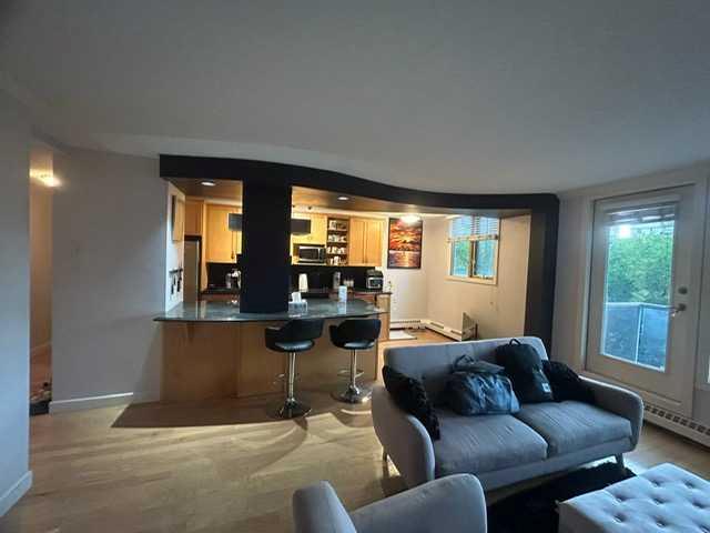 Second View of 302, 1225 15 Avenue , Beltline, Calgary, Alberta, T3C0X5